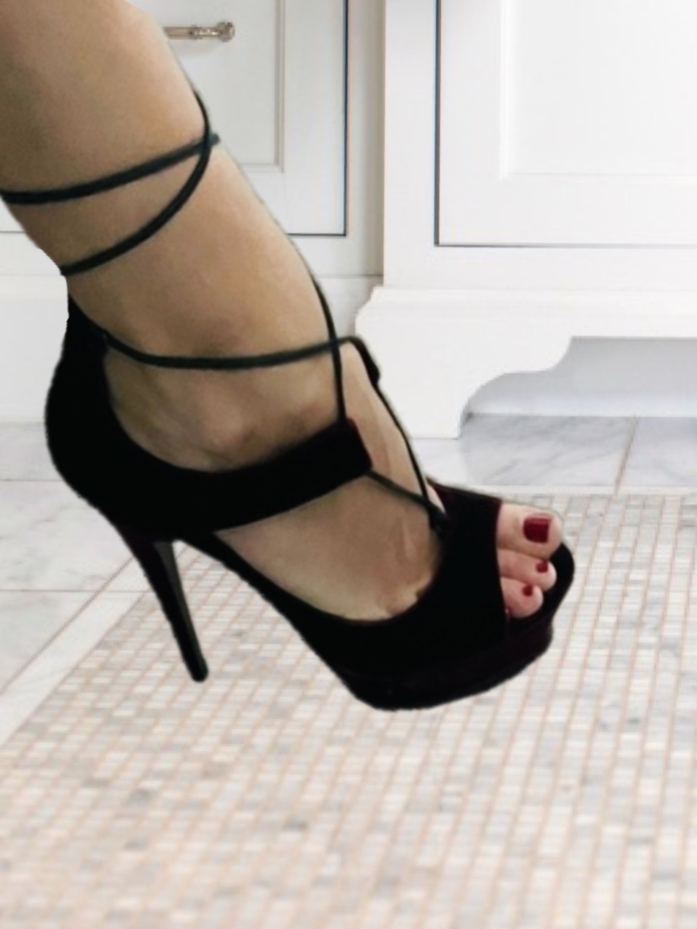 AUTHENTIC YSL BLACK SUEDE HEELS - Picture 6 of 7